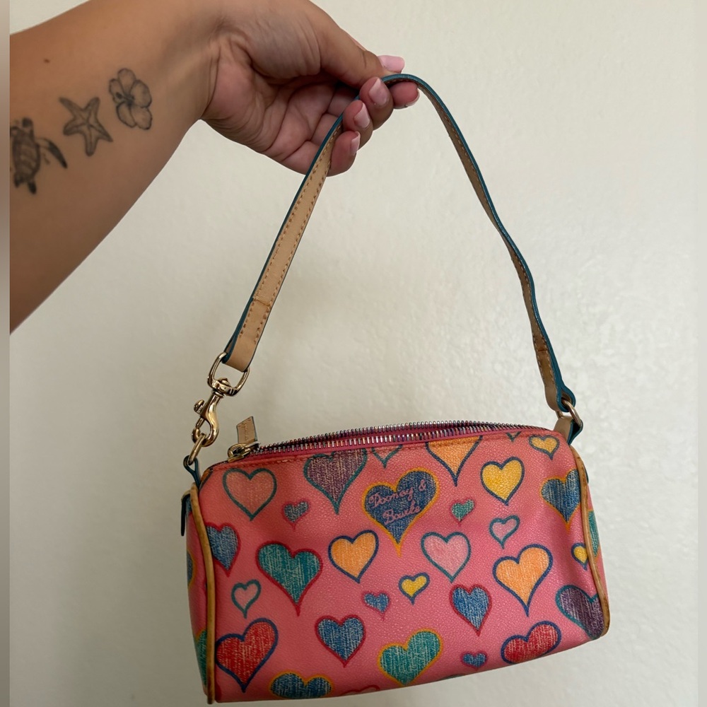 Vintage Y2K pink with hearts Dooney& Bourke small shoulder handbag